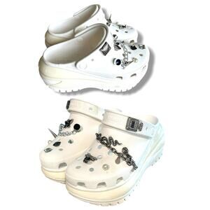 Crocs white mega crush platform clogs w spike pearl chain butterfly charms M5/W7